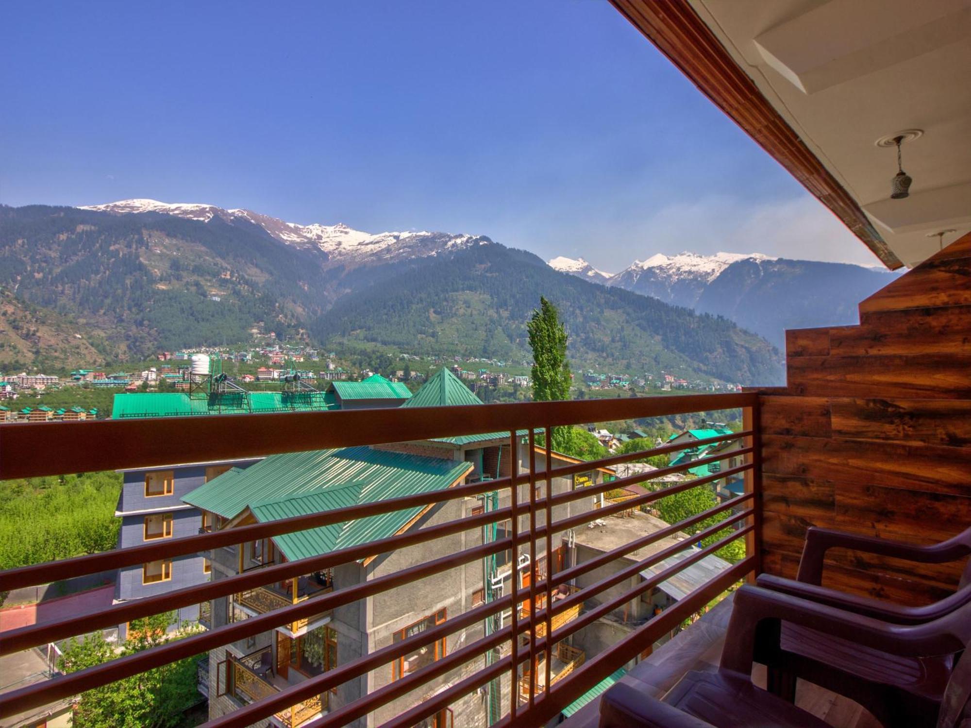 Hotel Swastik Grand Manali Exterior foto