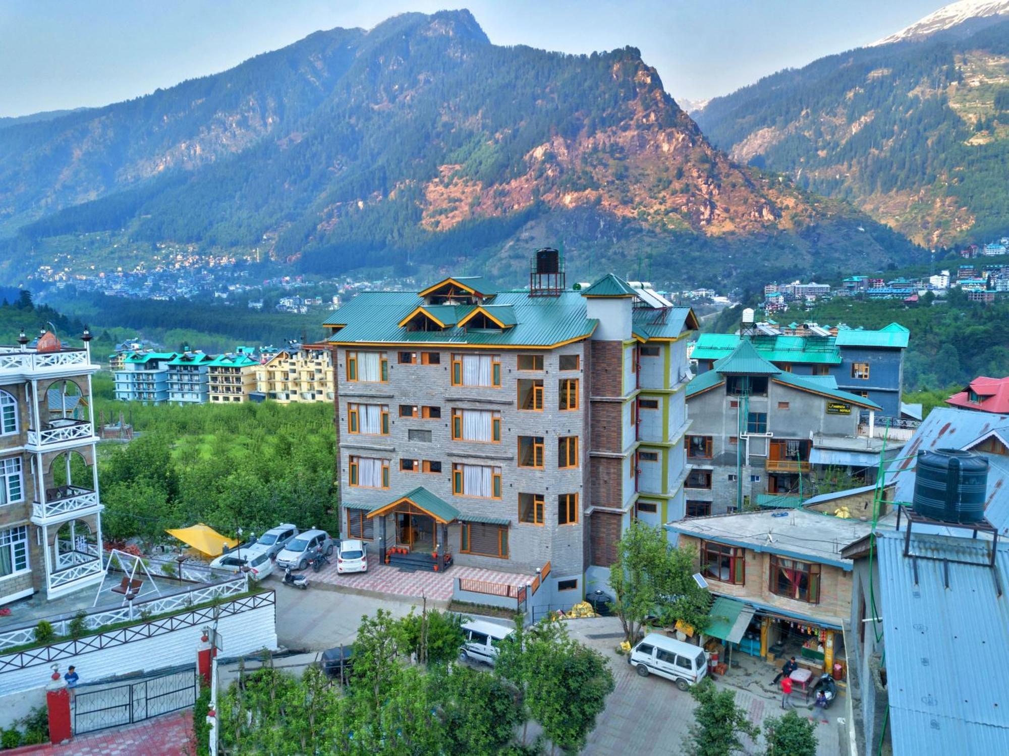 Hotel Swastik Grand Manali Exterior foto